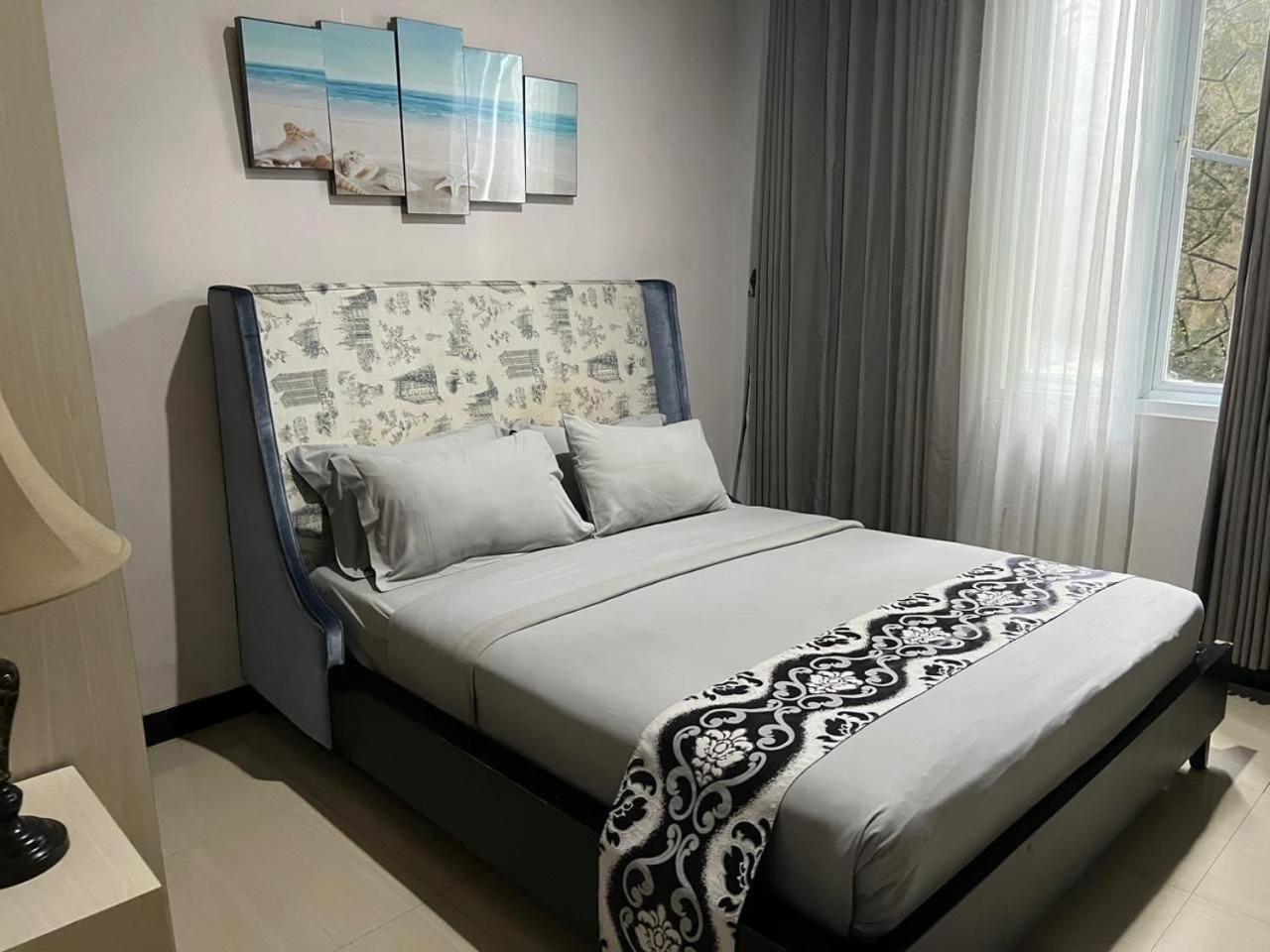 Avilla Puncak Exterior photo